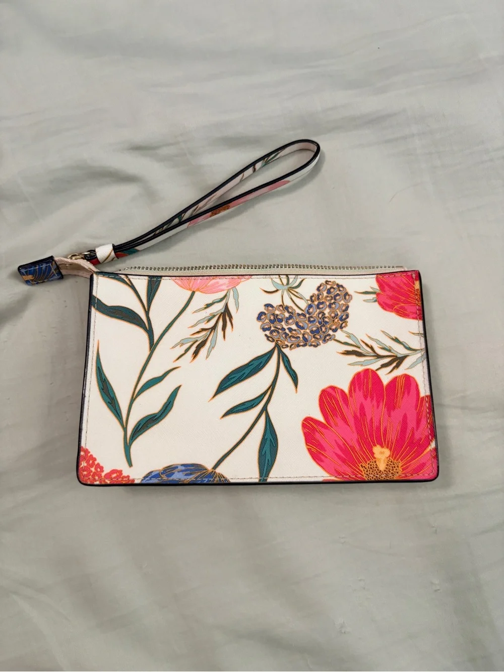 Kate Spade clutch Floral Print Wristlet Wallet - White with Pink & Blue Flowers
